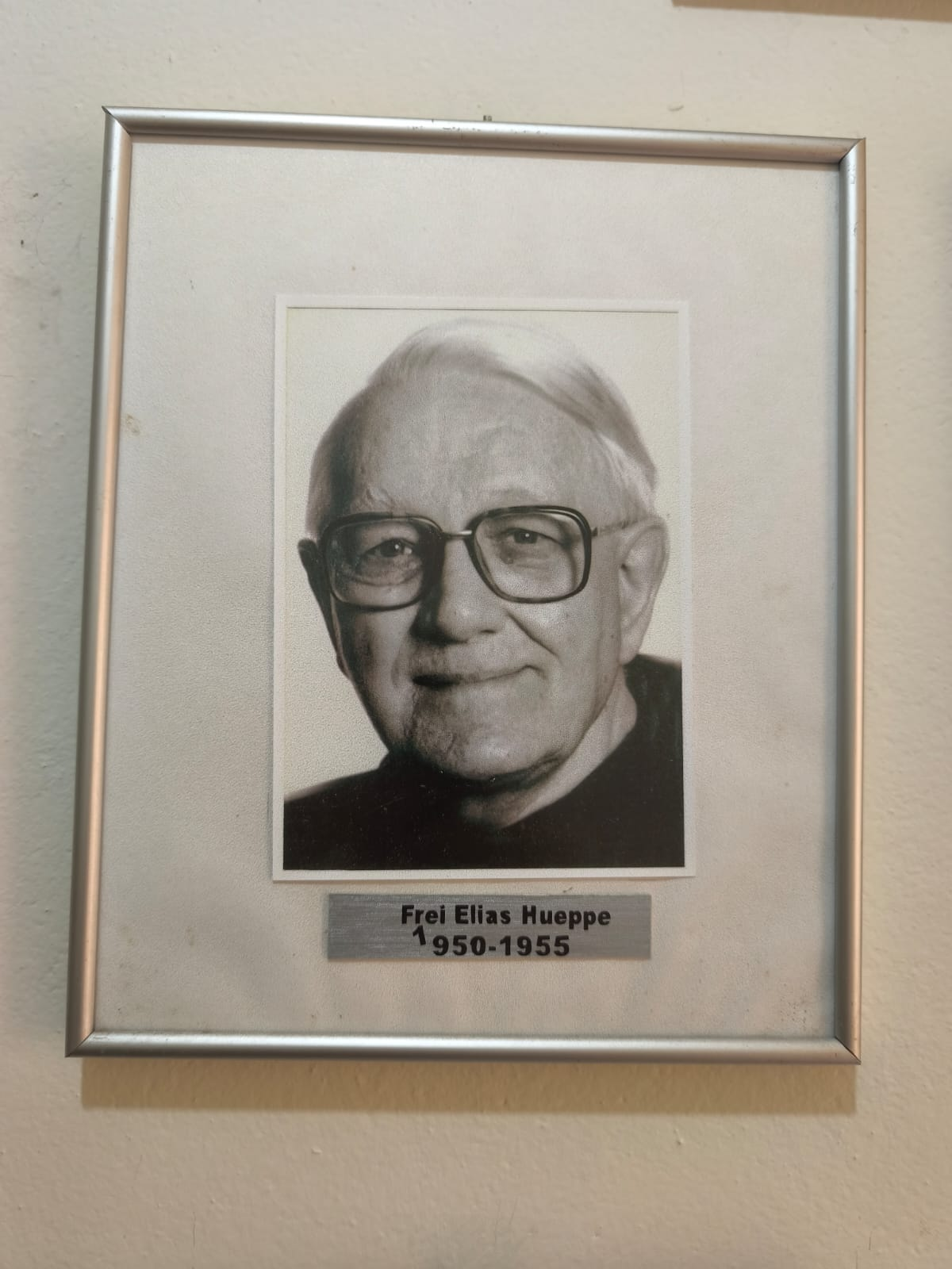 Foto emoldurada de Frei Elias Hueppe